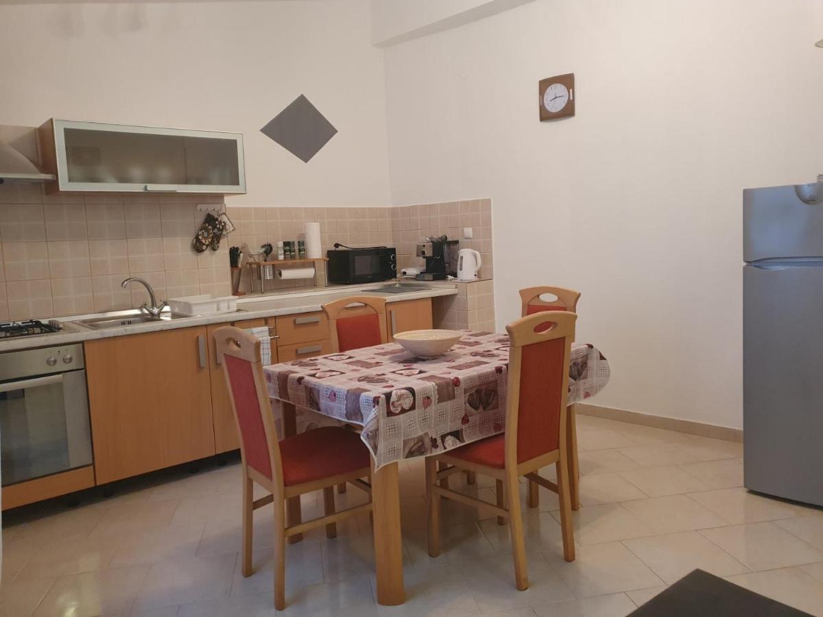 Artemida Daire Medulin Dış mekan fotoğraf